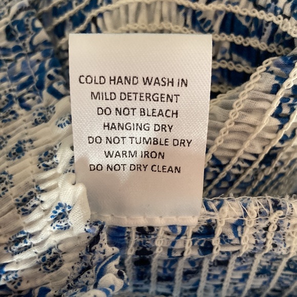 Stretchy blue and white short sleeve crop top Size S by Olivaceous - Picture 5 of 5